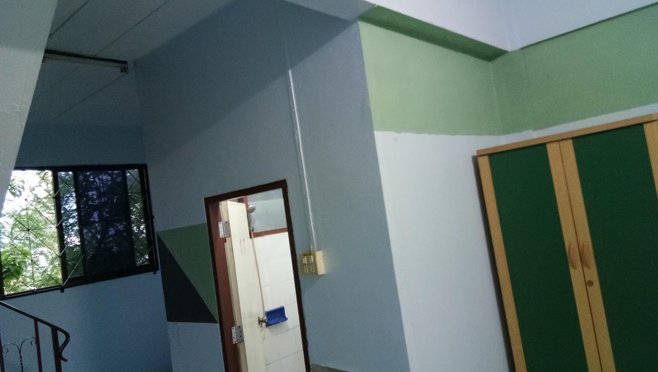 Shady'S Hostel Pattaya Exterior photo